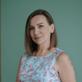 Nalan Deniz Baştuğ  